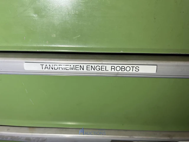 Partij tandriemen, aandrijfriemen en riempoelies - afbeelding 30 van  77
