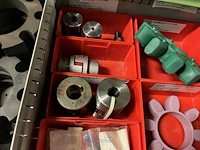 Partij tandriemen, aandrijfriemen en riempoelies - afbeelding 44 van  77