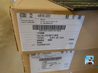 Partij tapijttegels - afbeelding 3 van  3