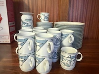 Partij tassen + ondertassen