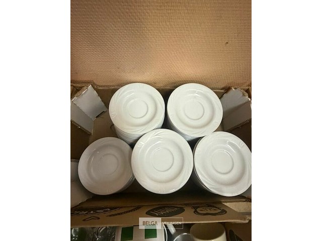 Partij tassen + ondertassen - afbeelding 3 van  4