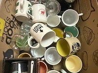 Partij tassen + ondertassen - afbeelding 4 van  4