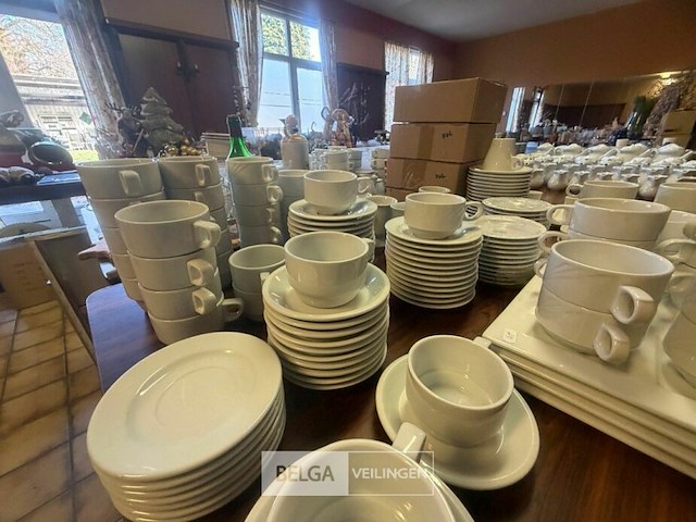 Partij tassen + ondertassen - afbeelding 5 van  6