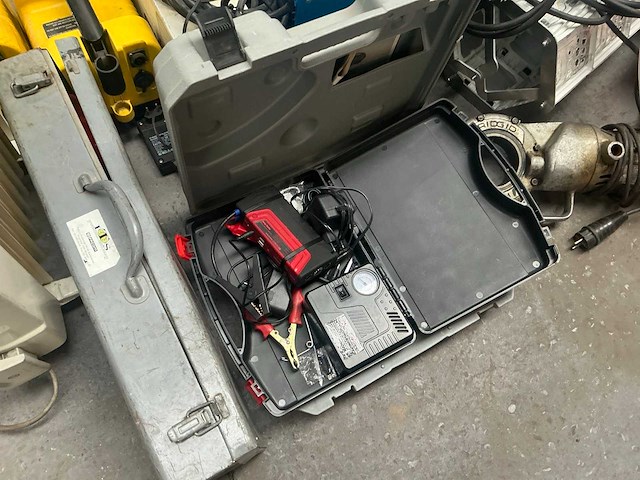 Partij te herstellen elektrische toestellen - afbeelding 8 van  13