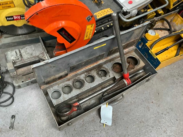 Partij te herstellen machines - afbeelding 3 van  17