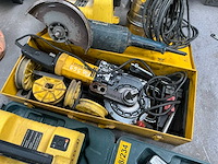 Partij te herstellen machines - afbeelding 13 van  17