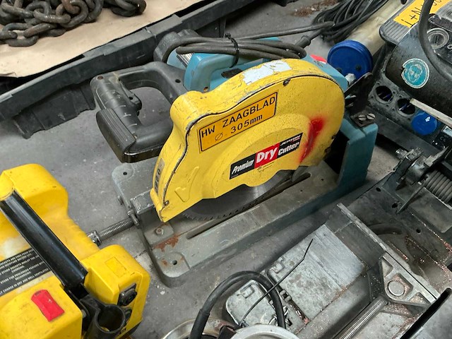 Partij te herstellen machines - afbeelding 17 van  17