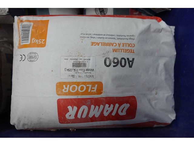 Partij tegelijm - afbeelding 4 van  5