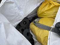 Partij tegelvoeten - afbeelding 1 van  1