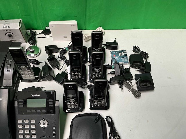 Partij telefonie, yealink en gigaset - diverse modellen - voip telefoon - afbeelding 7 van  7