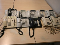 Partij telefoontoestellen - afbeelding 1 van  5