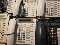 Partij telefoontoestellen - afbeelding 3 van  5
