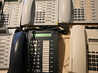 Partij telefoontoestellen - afbeelding 4 van  5
