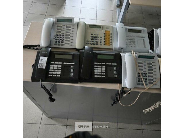Partij telefoontoestellen - afbeelding 2 van  4