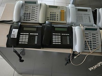 Partij telefoontoestellen - afbeelding 2 van  4