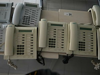 Partij telefoontoestellen - afbeelding 3 van  4