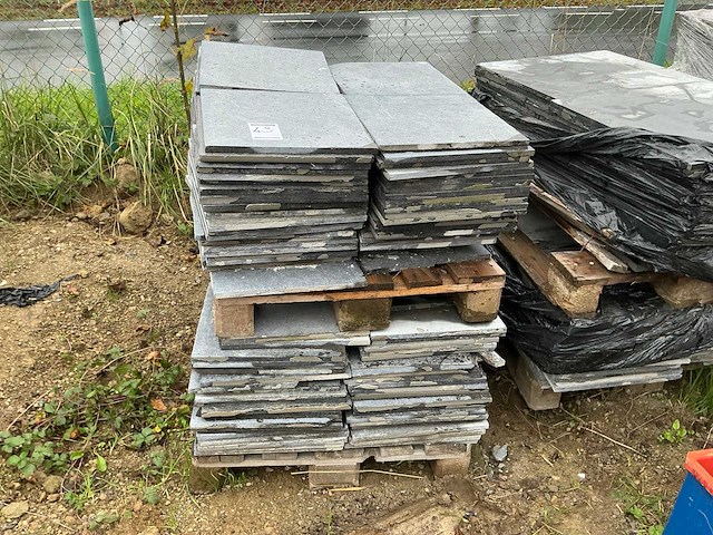 Partij terrastegels - afbeelding 1 van  3