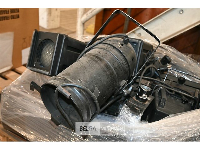 Partij theaterspots - afbeelding 5 van  5