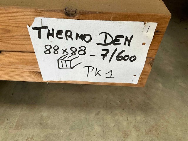 Partij thermowood dennen balken - afbeelding 6 van  9