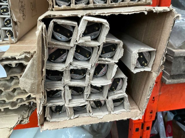 Partij tl lampen - afbeelding 8 van  9