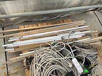 Partij tl lampen,spots en verlengkabels - afbeelding 5 van  7