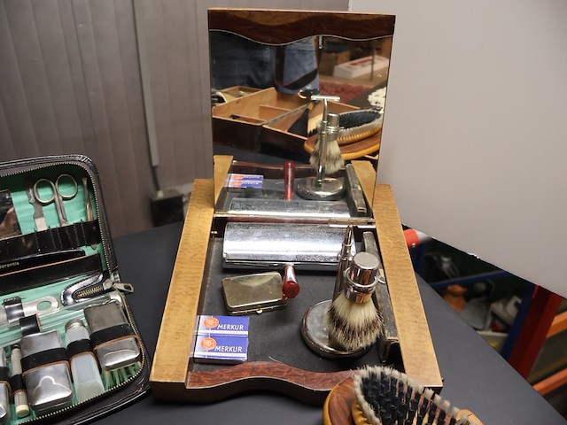 Partij toiletartikelen - afbeelding 3 van  8