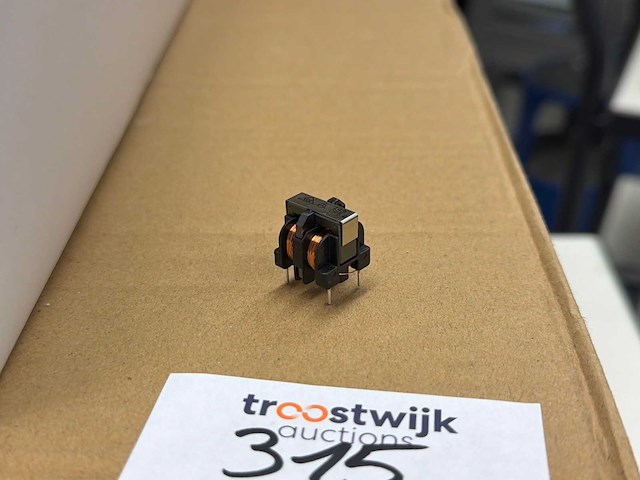 Partij tokyo parts spoelen / inductors s0r5a143tuhb10.5 (1000 stuks per doos) (12x) - afbeelding 2 van  5