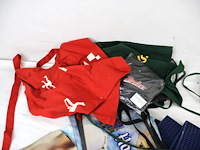 Partij toogmatten & schorten - afbeelding 5 van  5