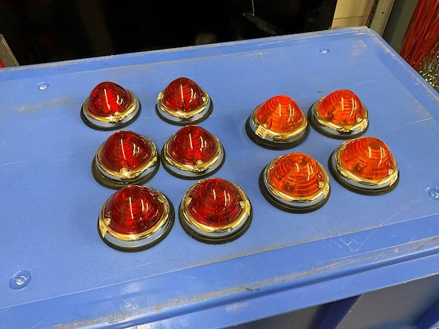 Partij toplamapen voor truck/aanhangwagen 10stuks - afbeelding 1 van  1