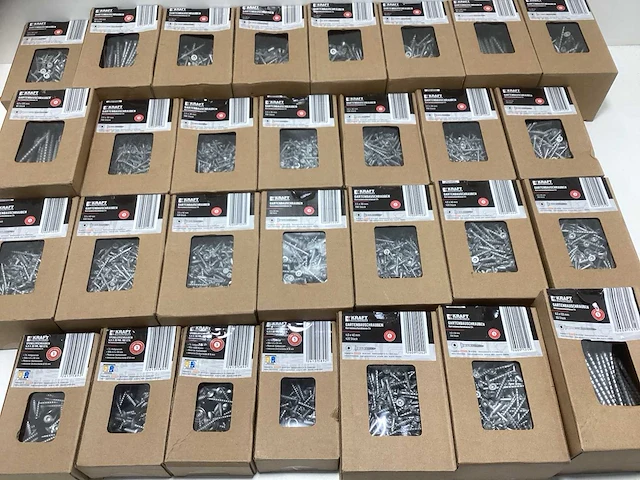 Partij torx houtschoeven 10520 duizend stuks - afbeelding 2 van  6