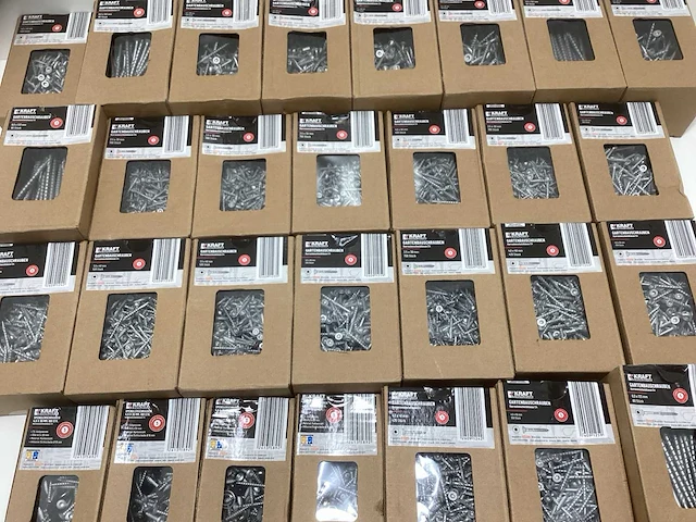 Partij torx houtschoeven 10520 duizend stuks - afbeelding 1 van  6