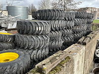 Partij tractorbanden met velg - afbeelding 5 van  5