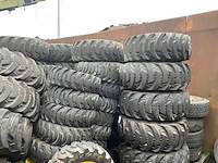 Partij tractorbanden - afbeelding 5 van  19