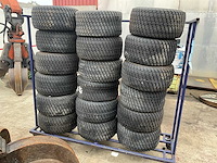 Partij tractorbanden - afbeelding 8 van  19