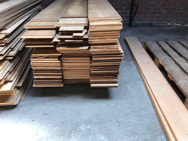 Partij triplex planken met houtfineer - afbeelding 2 van  2