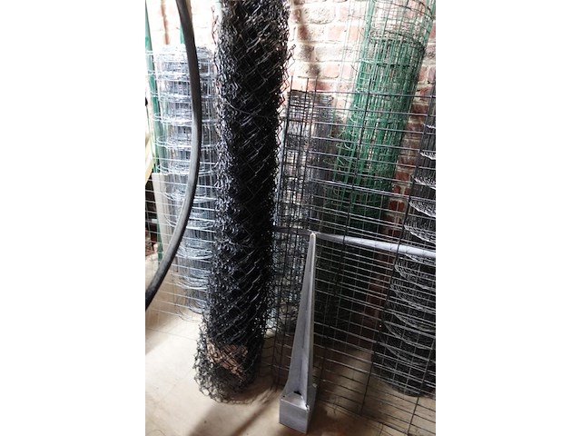 Partij tuingaas+ draadpanelen - afbeelding 2 van  3