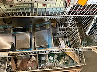 Partij tuinhek toebehoren - afbeelding 2 van  20