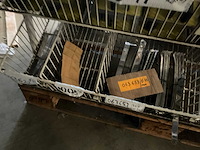 Partij tuinhek toebehoren - afbeelding 11 van  20