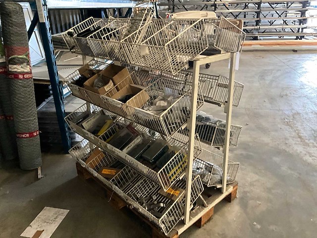 Partij tuinhek toebehoren - afbeelding 12 van  20