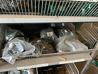 Partij tuinhek toebehoren - afbeelding 2 van  13