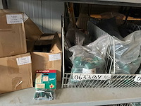 Partij tuinhek toebehoren - afbeelding 9 van  13