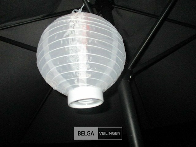 Partij tuinsfeer verlichting - afbeelding 5 van  6