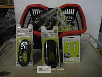 Partij usb en hdmi kabels - afbeelding 1 van  3