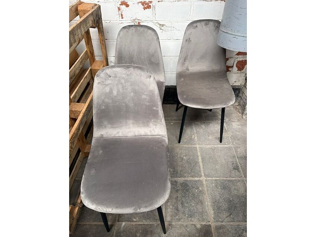 Partij v 30 stoelen - afbeelding 4 van  5