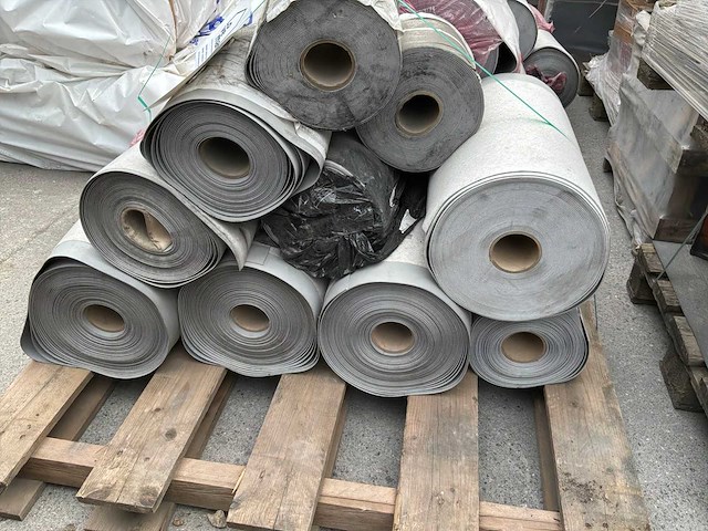 Partij vaeplan kunststof membraan - afbeelding 2 van  3