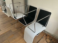 Partij van 15 moderne designstoelen – zwart/wit – chromen onderstel - afbeelding 2 van  4