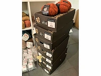 Partij van 544 diverse brei en haakgarens - afbeelding 20 van  35
