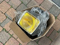 Partij van 6 vintage rechthoekige koplampen met geel glas (nieuw in verpakking)