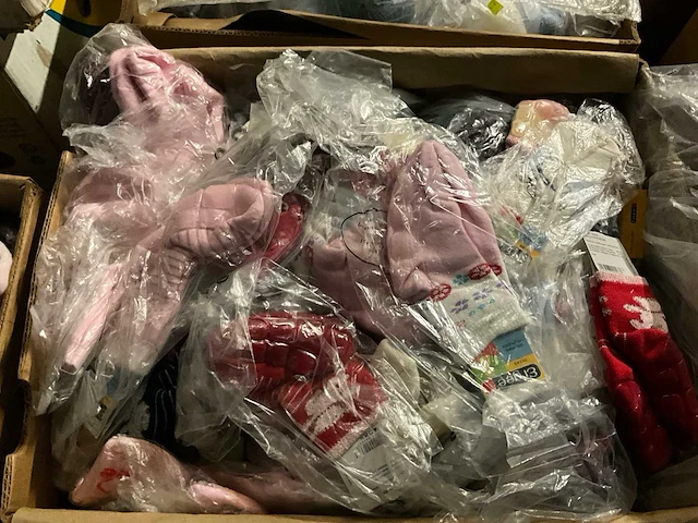 Partij van kinderkledij, badmode voor heren en dames (6435x) - afbeelding 2 van  14