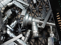 Partij vataansluitingen - afbeelding 2 van  6